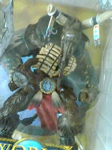 World of Warcraft Tauren Shaman Sota Toys 28 см. 