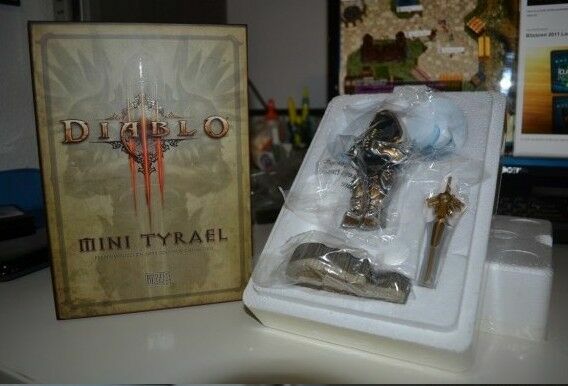 Tyrael Angel ACTION FIGURE (Фигурка DIABLO 3) c подставкой Tyrael Angel ACTION FIGURE (Фигурка DIABLO 3) c подставкой