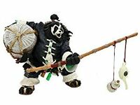 WORLD OF WARCRAFT: Pandaren Brewmaster Deluxe Action Figure 