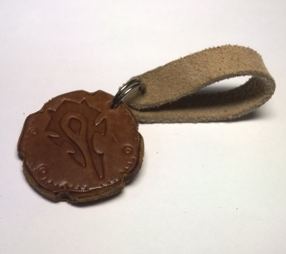 Брелок World of Warcraft Horde Keychain (шкіра) 