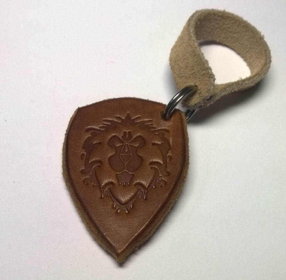 Брелок World of Warcraft Alliance Keychain (шкіра) 