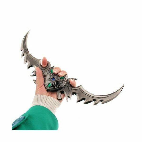 Weapon - Illidan Stormrages Warglaive of Azzinoth World of Warcraft 