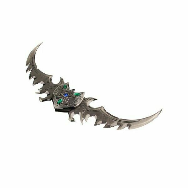 Weapon - Illidan Stormrages Warglaive of Azzinoth World of Warcraft 