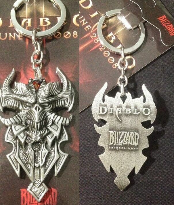 Брелок - Diablo III Logo Metal silver 